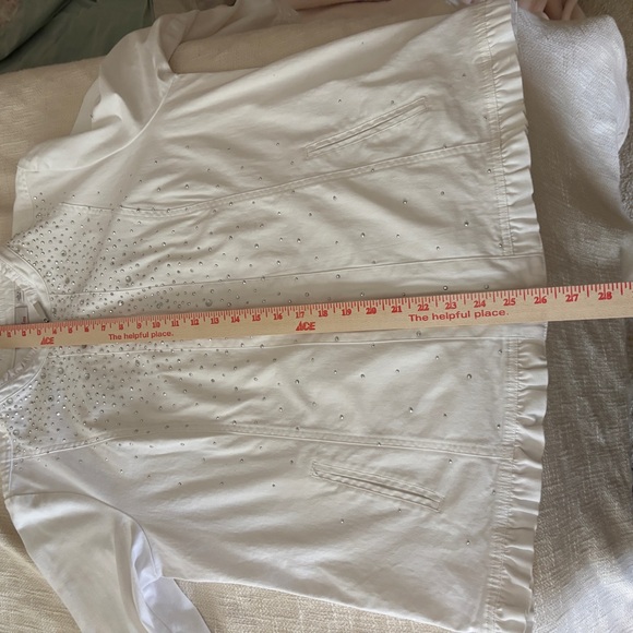 Quacker Factory White Studded Ruffle Jean Jacket Women’s Large Style #A261709 - Picture 11 of 11